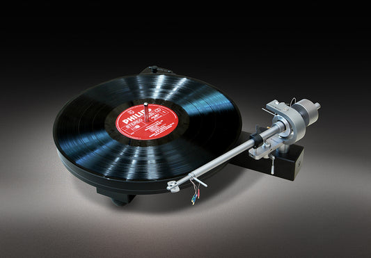 Consonance WAX Engine Turntable